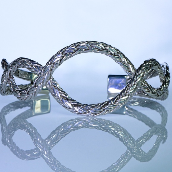 Artisan Sterling Silver Twist Cuff Bracelet - Picture 1 of 8